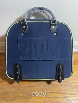 Baggallini Large Travel Bag Luggage Rolling Tote Carry On Blue Nylon Pull Guc