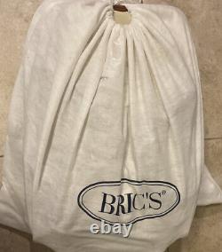 Brics FIRENZE21 CARRY-ON ROLLING DUFFLE BAG CREAM$940.00
