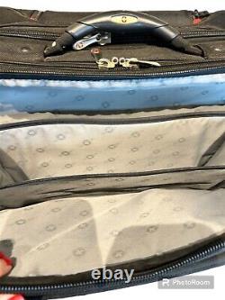 Floor Model Wenger Swiss Gear Rolling Travel Carry On Laptop Briefcase Bag 17