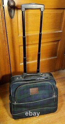 New Pendleton Spider Rock 22 2 Wheeled Duffel Bag Carry On Luggage Tartan