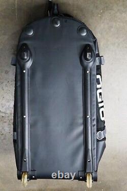 Ogio Ar-9800 Black Rig Rolling Luggage Bag New, On Sale, Shipped Free Within USA