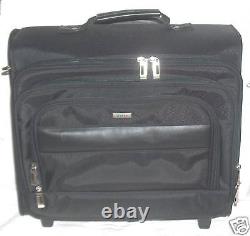 Solo B644 Rolling Wheels Laptop Case Overnighter Bag Telescopic Handle