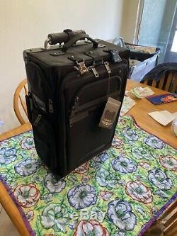 Stealth Premier 22 in Rolling Bag Luggage Works NEW LuggageWorks