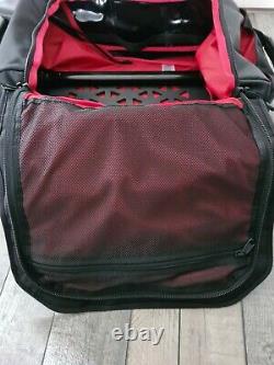 The North Face Rolling Thunder 19 Travel Bag Brand New 33L