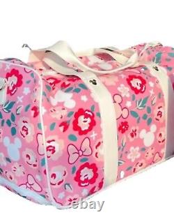 Very Rare New Withtags MINNIE MOUSE Bioworld Rolling Duffle Bag