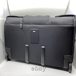 Victorinox Werks Traveler Black 21 Deluxe Wheeled Garment Bag Rolling Lugagge